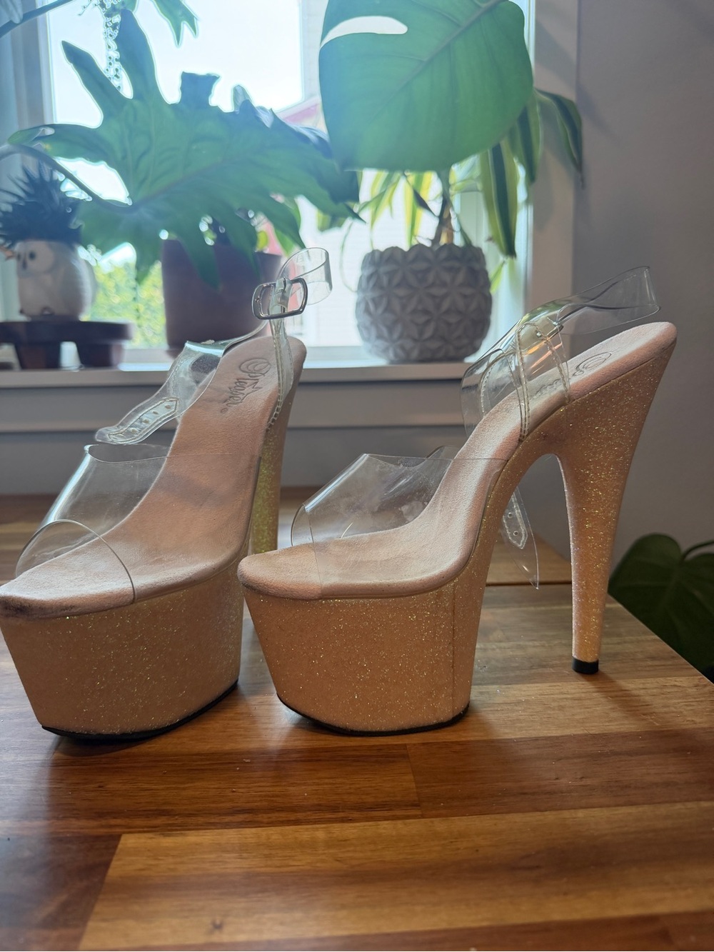Clear Strap Light Pink Glitter 6 inch stiletto Heels